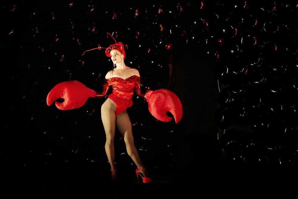 In the tree of smoke